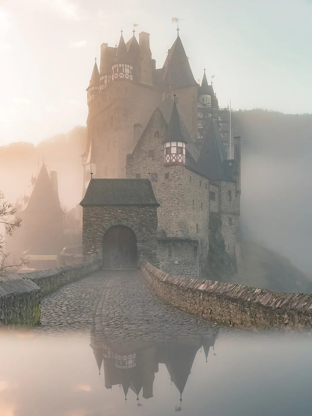 தமிழ் இலக்கியம் – நாவல்கள், கட்டுரைகள், சிறுகதைகள்